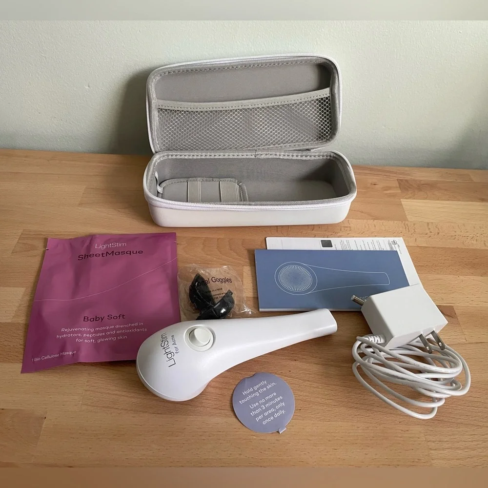 LightStim for Acne Blue Red LED Light Therapy Device Barely Used Case Nordstrom - Picture 3 of 6